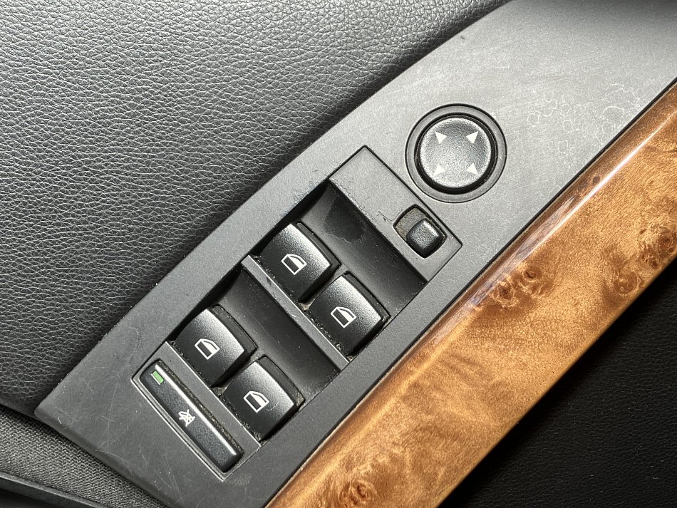 BMW Řada 5 3.0 