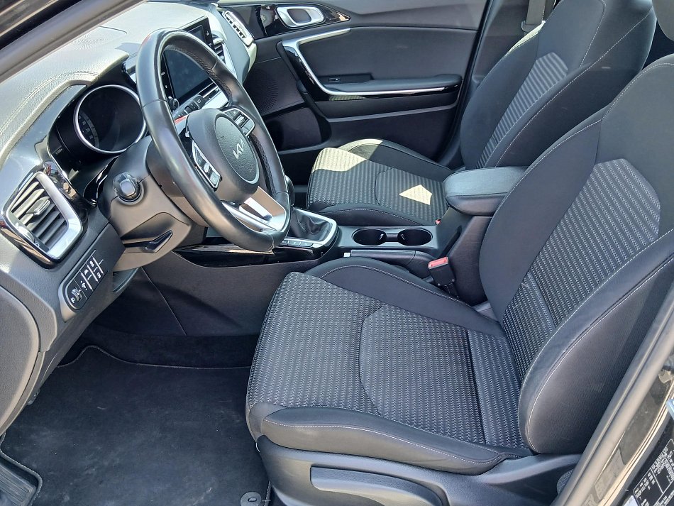Kia Ceed 1.5 T-GDi Vision SW