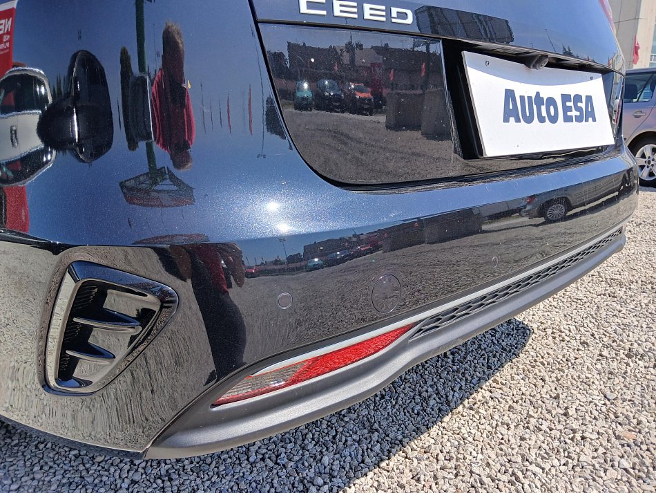 Kia Ceed 1.5 T-GDi Vision SW