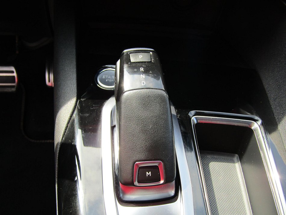 Peugeot 5008 2.0HDi 