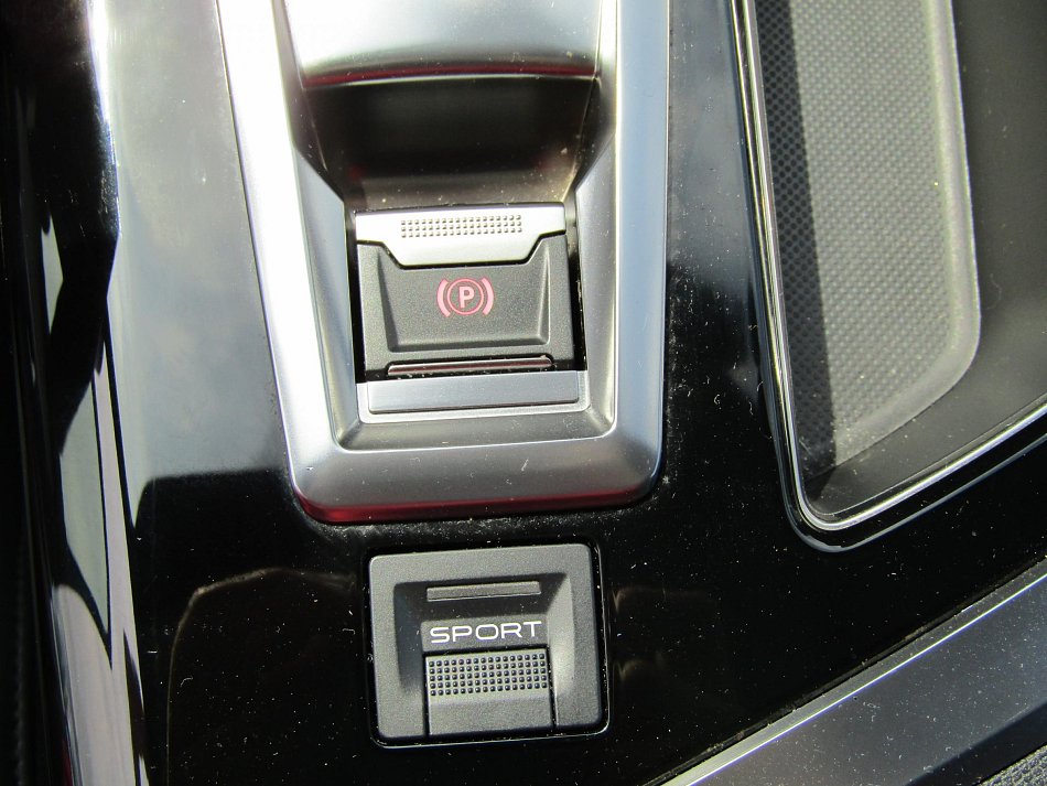 Peugeot 5008 2.0HDi 