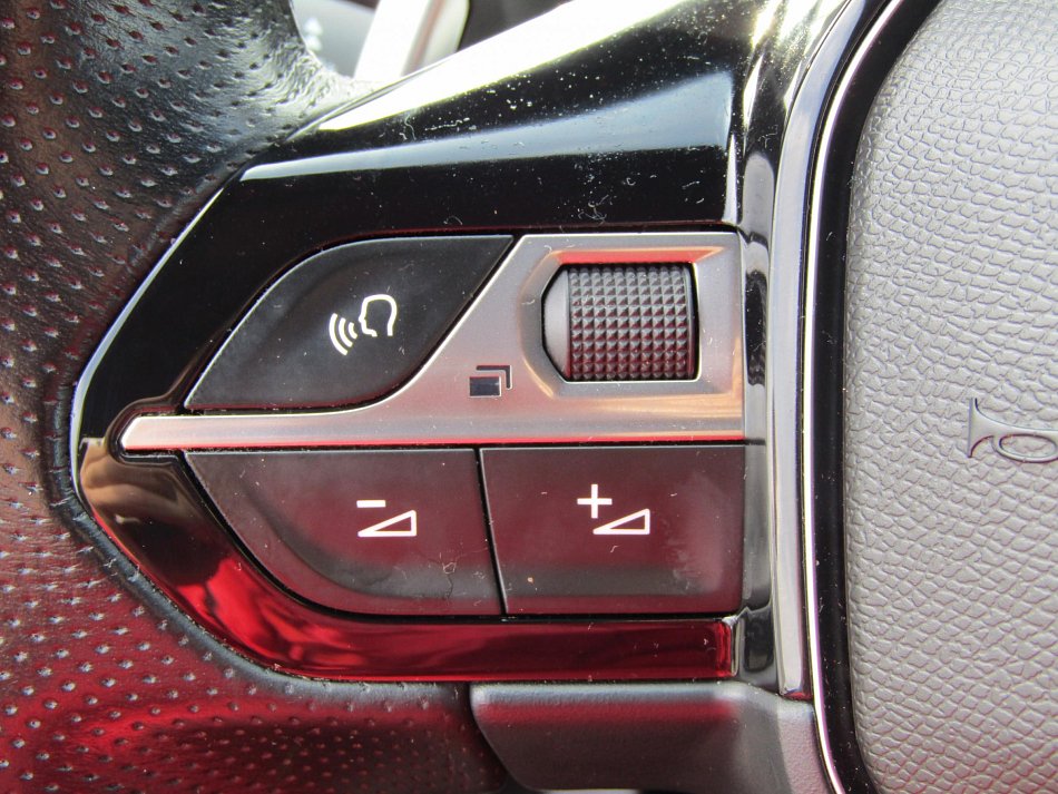 Peugeot 5008 2.0HDi 