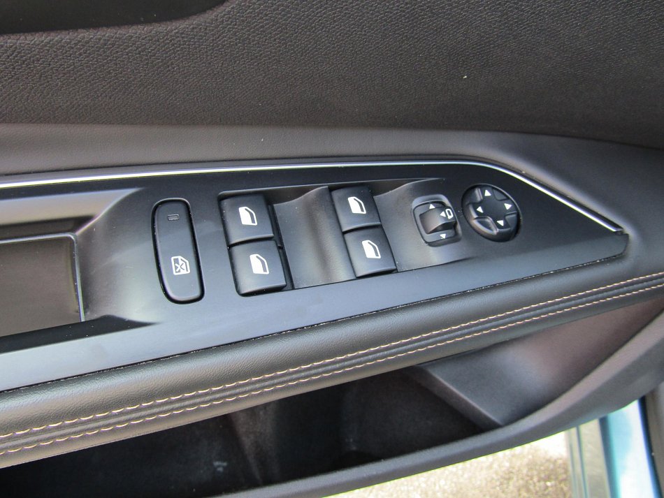Peugeot 5008 2.0HDi 