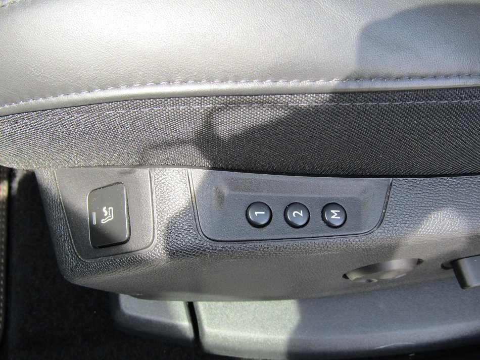 Peugeot 5008 2.0HDi 