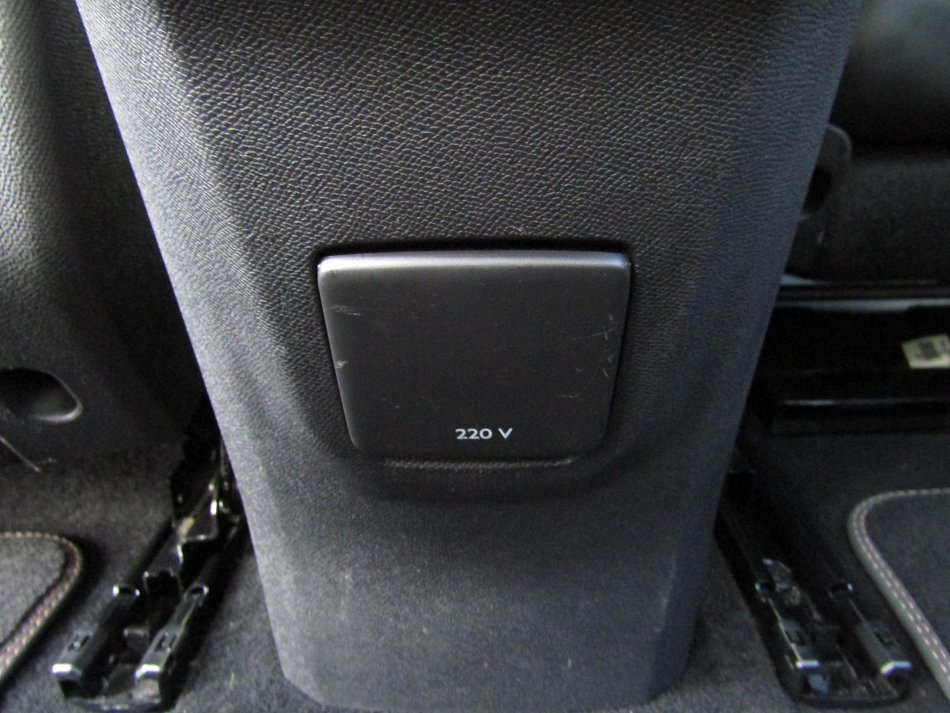 Peugeot 5008 2.0HDi 