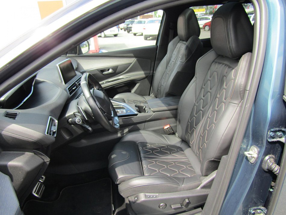 Peugeot 5008 2.0HDi 