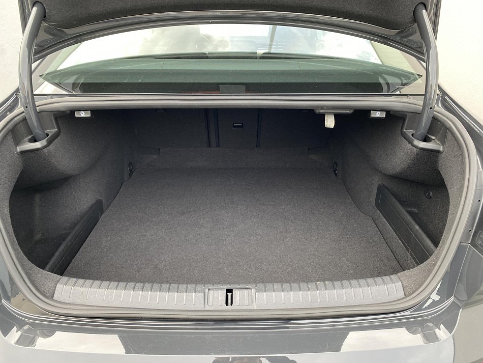 Volkswagen Passat 1.6 TDi Comfortline