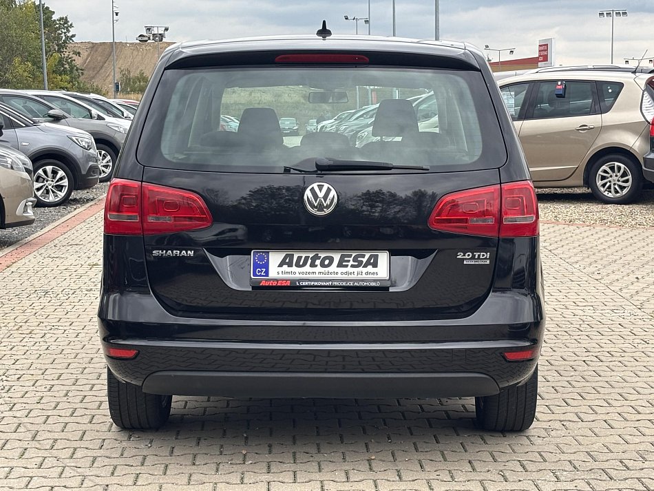 Volkswagen Sharan 2.0 TDi 