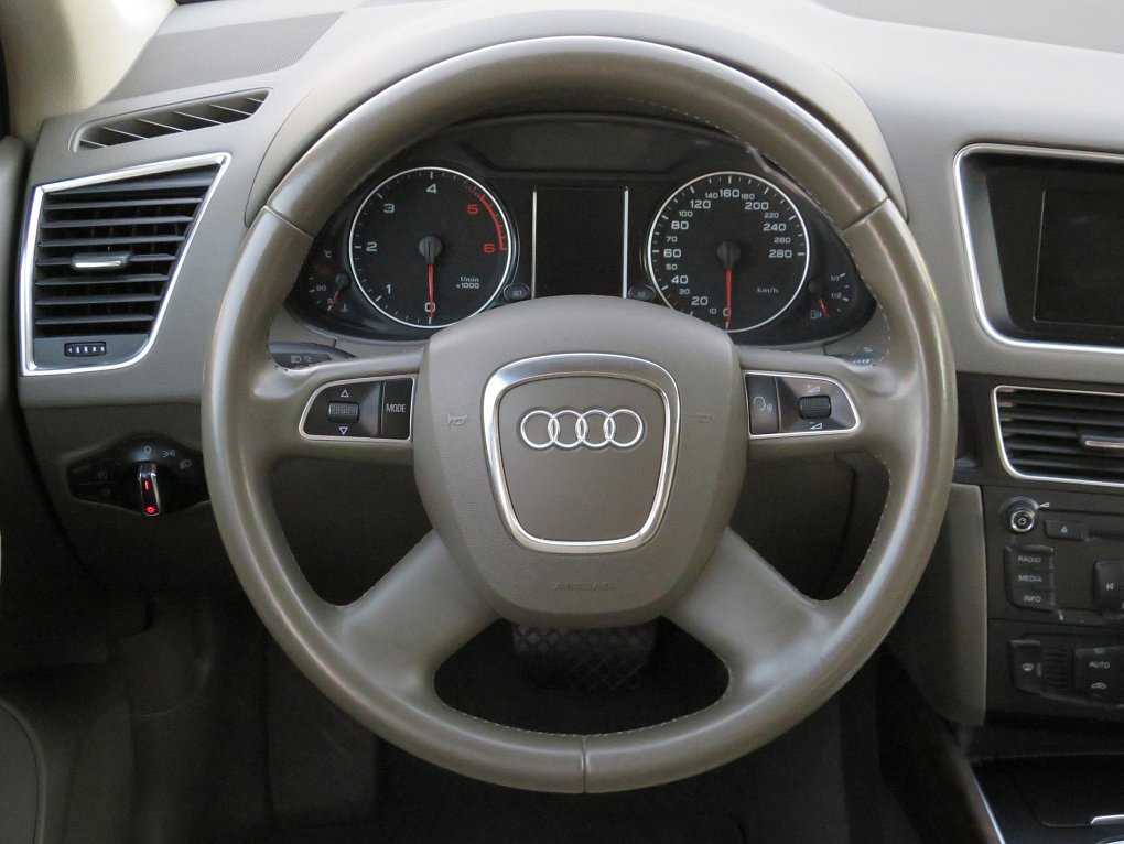 Audi Q5 2.0 TDi  Quattro