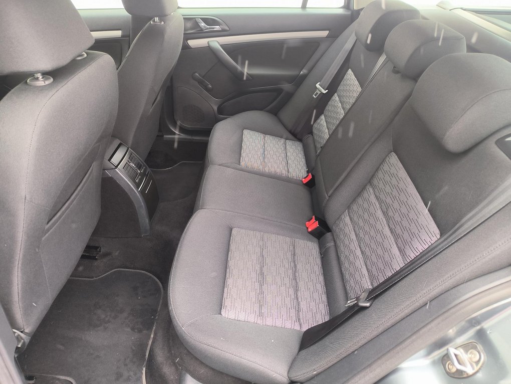 Škoda Octavia II 1.6 TDi Ambition