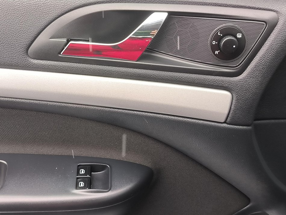 Škoda Octavia II 1.6 TDi Ambition