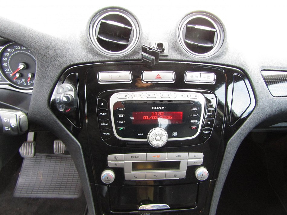 Ford Mondeo 2.0 TDCi 