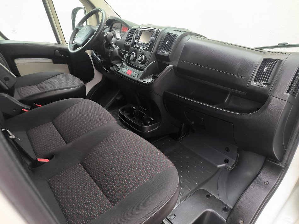 Peugeot Boxer 2.0HDi  L3H2