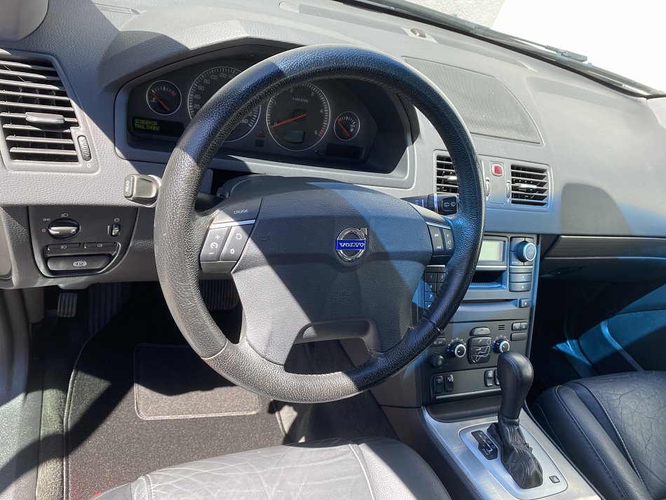 Volvo XC90 2.4 D5 Momentum AWD