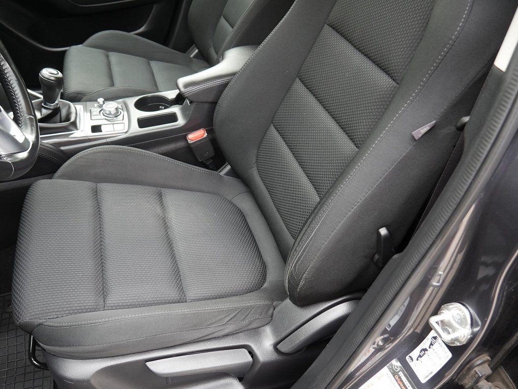 Mazda CX-5 2.0i  4x4