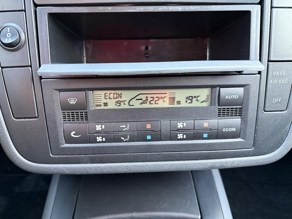 Volkswagen Sharan 1.9TDi 
