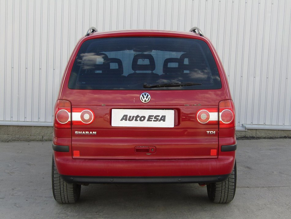 Volkswagen Sharan 1.9TDi 