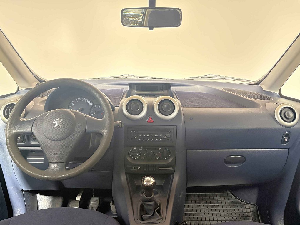 Peugeot 1007 1.4i 