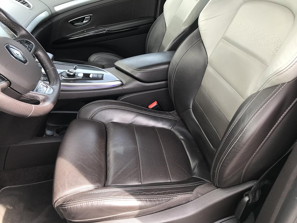 Renault Espace 1.6dCi Initiale Paris