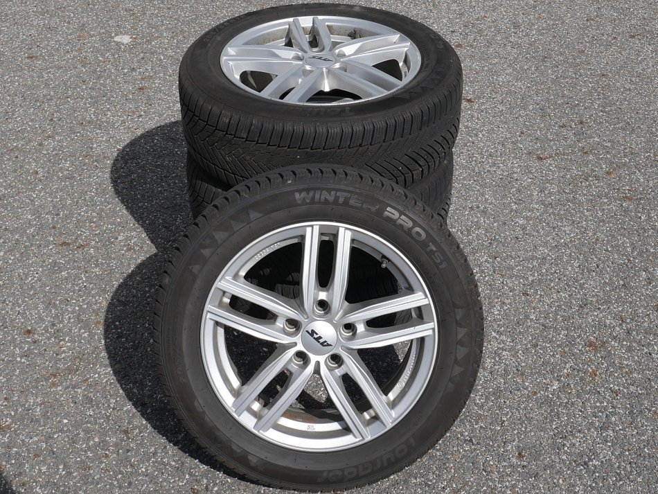 Volkswagen Touran 1.6 TDi Life