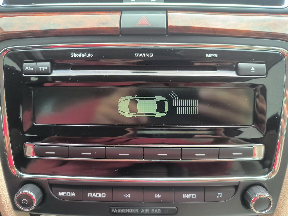 Škoda Superb II 2.0 TDi Elegance