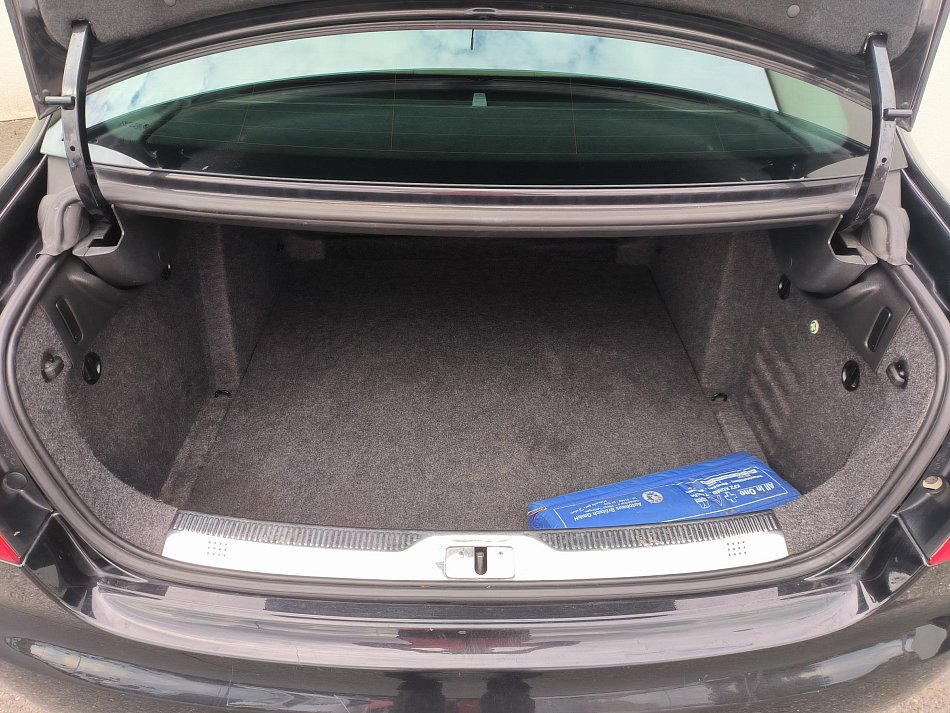 Škoda Superb II 2.0 TDi Elegance
