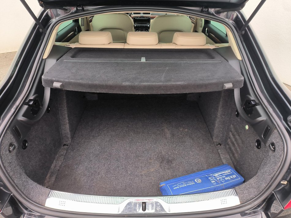 Škoda Superb II 2.0 TDi Elegance