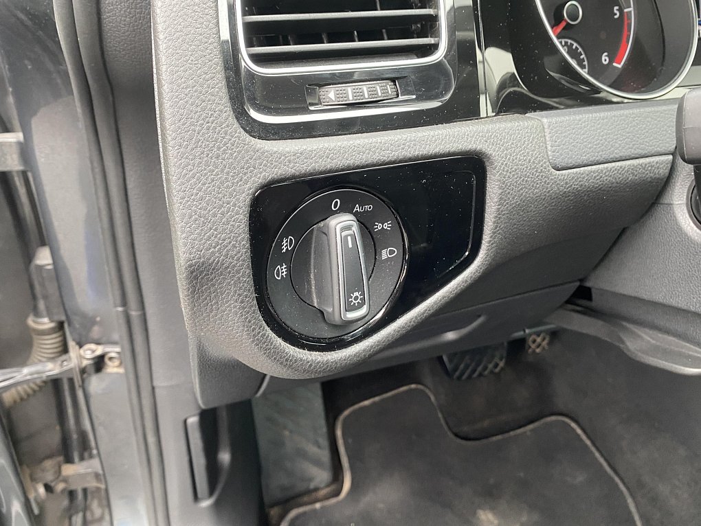 Volkswagen Golf 2.0 TDi Highline