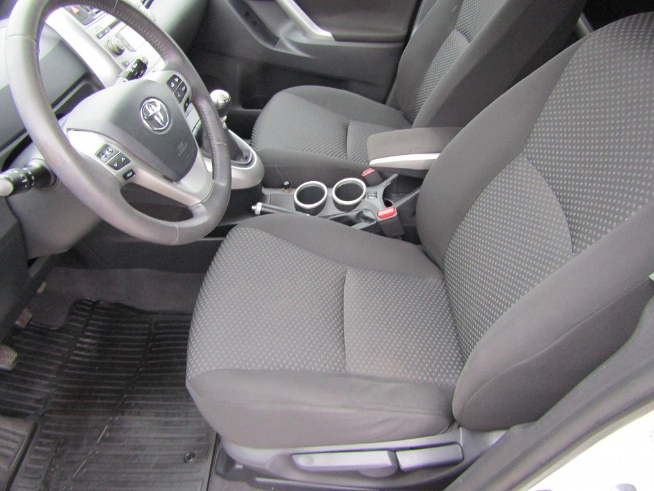 Toyota Verso 2.0d4 