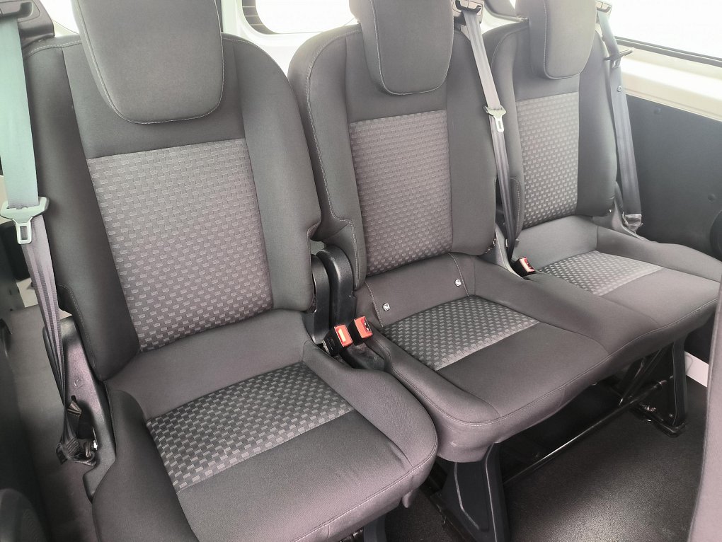 Ford Transit Custom 2.0TDCi Trend L2H1 9míst