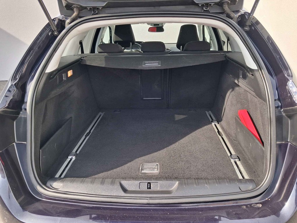 Peugeot 308 1.6 HDi 