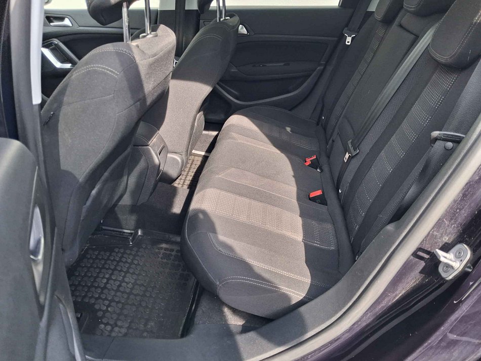 Peugeot 308 1.6 HDi 