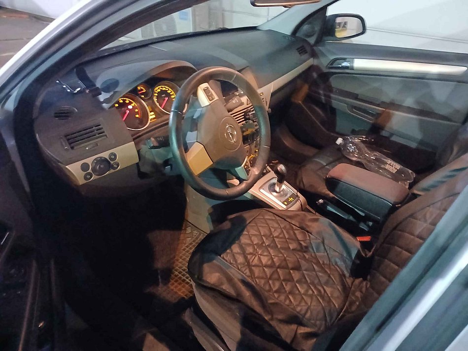 Opel Astra 1.6 16V 