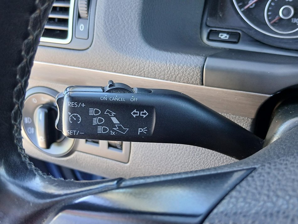 Volkswagen Touran 1.4TSi 