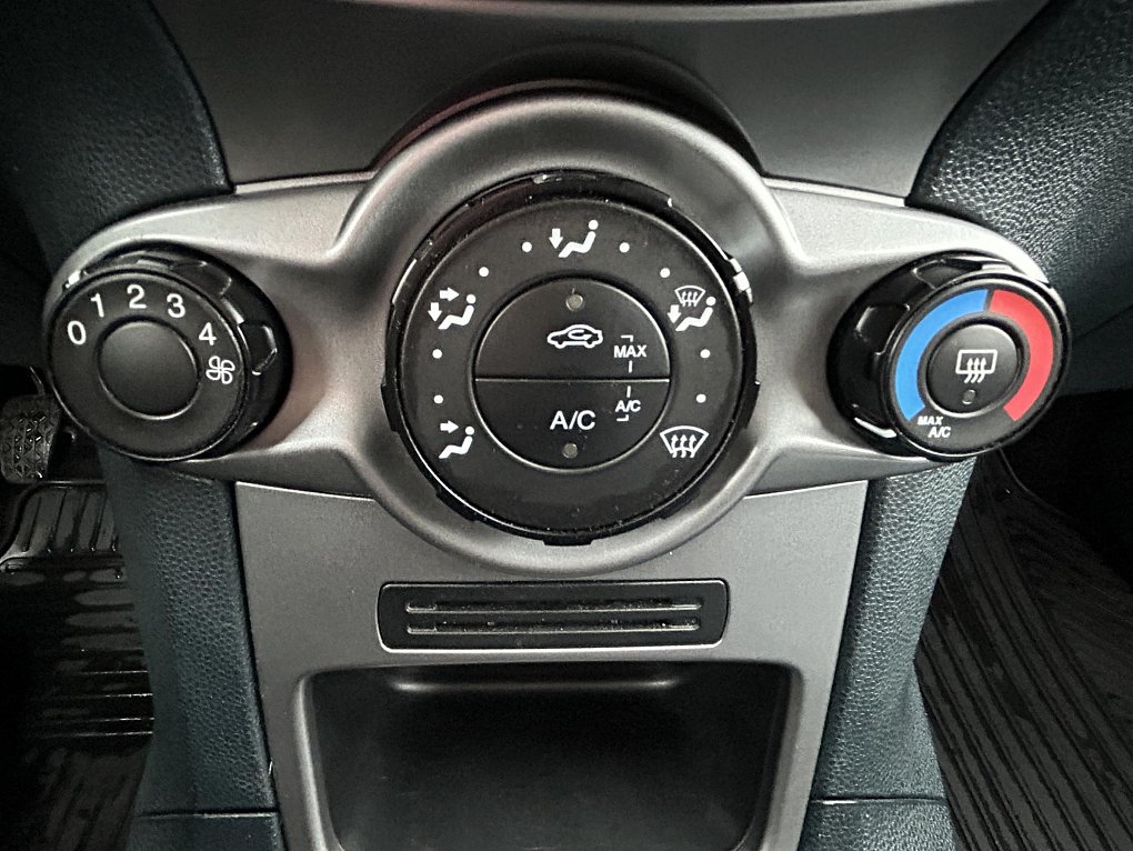 Ford Fiesta 1.2i 