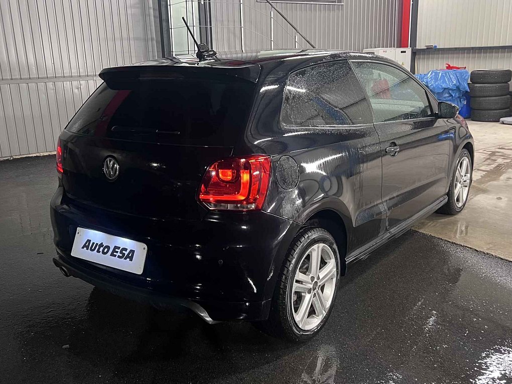 Volkswagen Polo 1.6 TDi R-Line