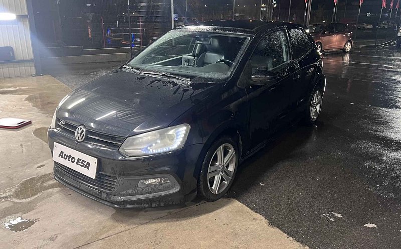 Volkswagen Polo 1.6 TDi R-Line