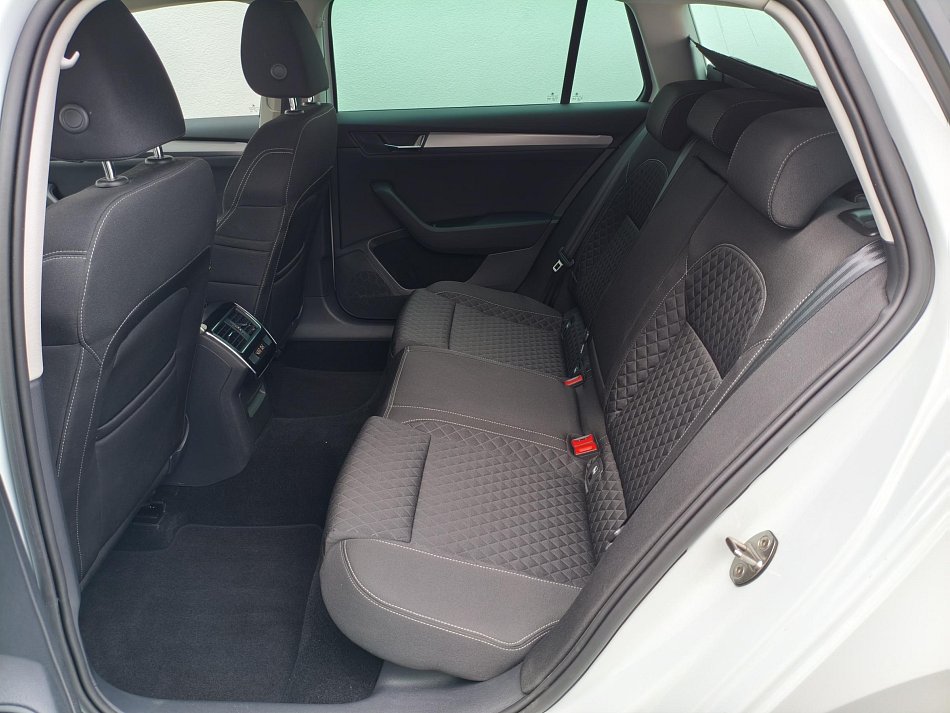 Škoda Superb III 2.0 TDi Style 4x4