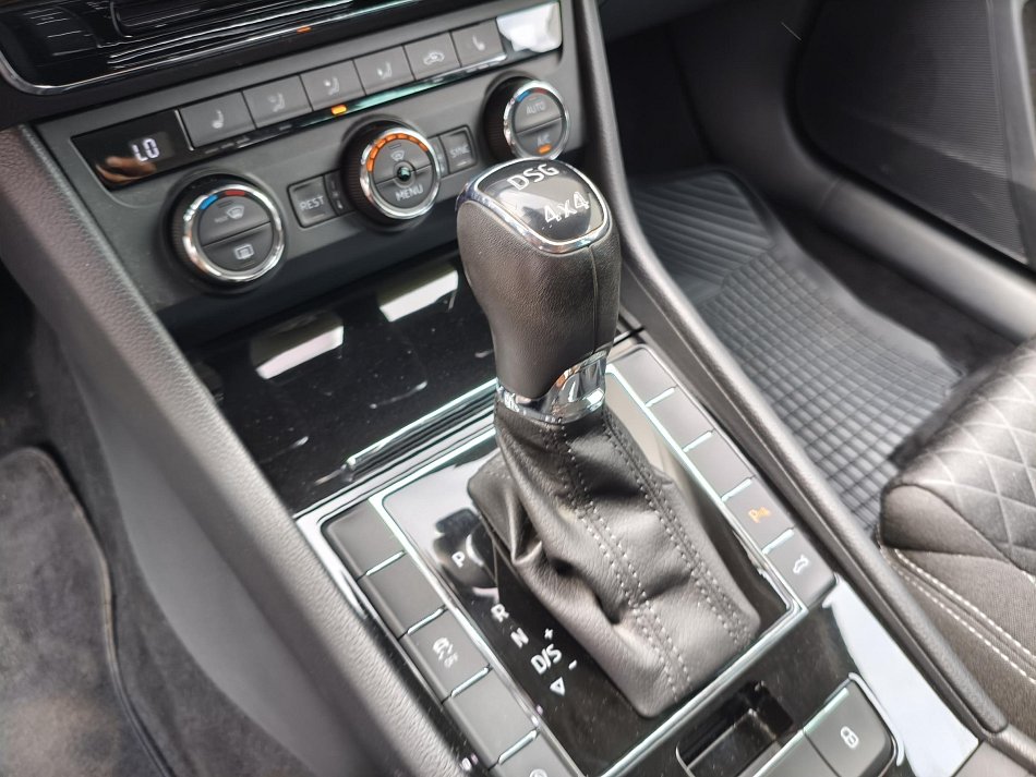 Škoda Superb III 2.0 TDi Style 4x4