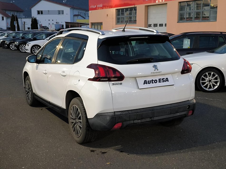 Peugeot 2008 1.2 