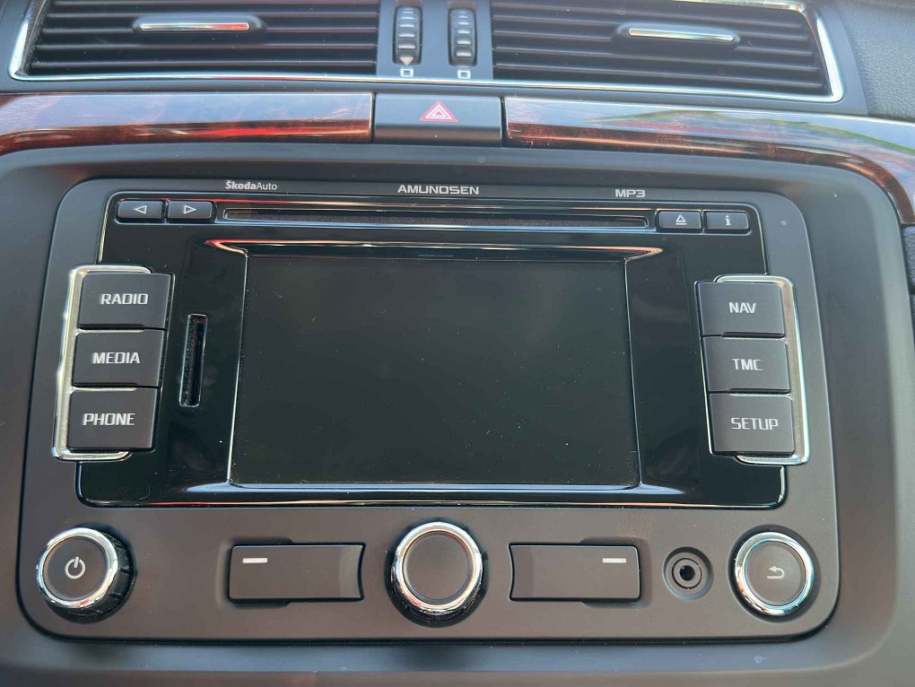 Škoda Superb II 3.6 FSi Elegance 4x4
