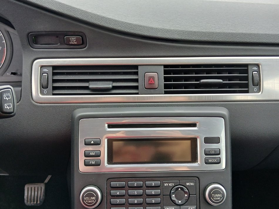 Volvo V70 2.0i 