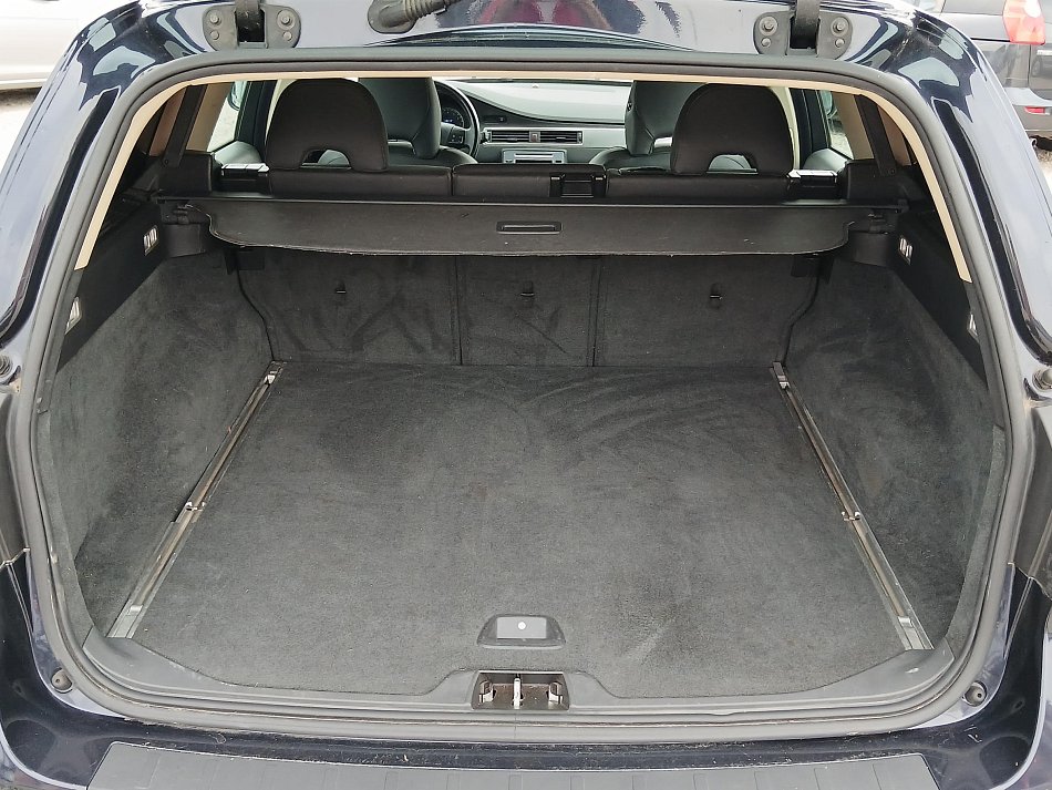 Volvo V70 2.0i 