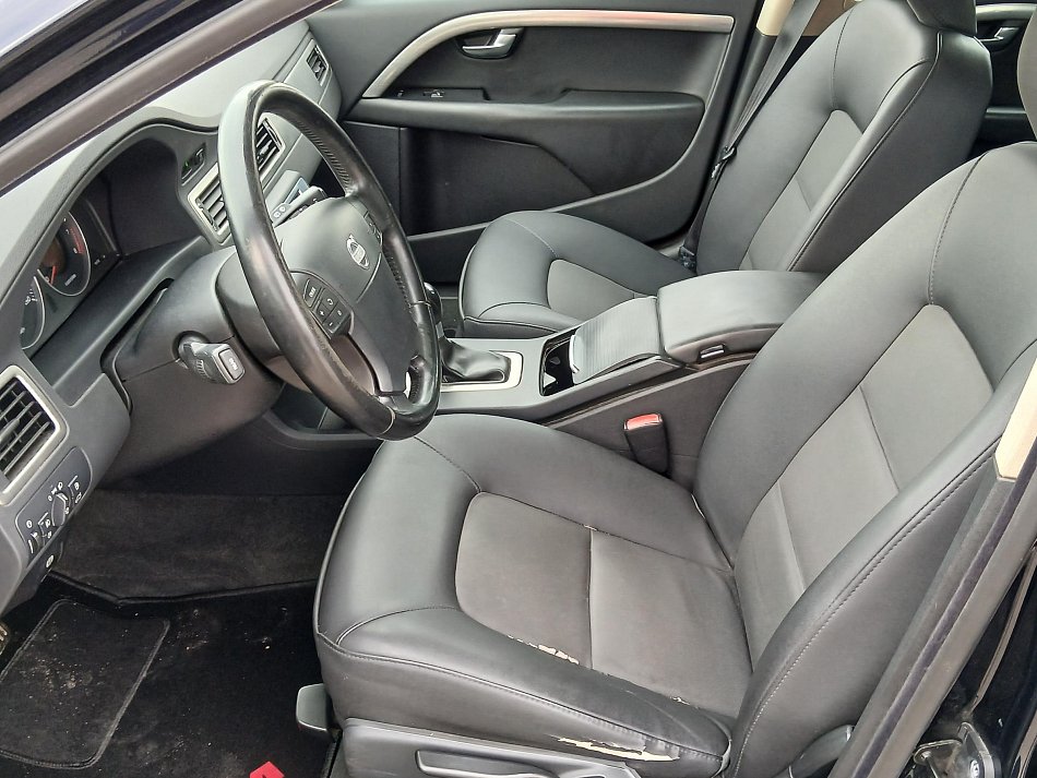 Volvo V70 2.0i 