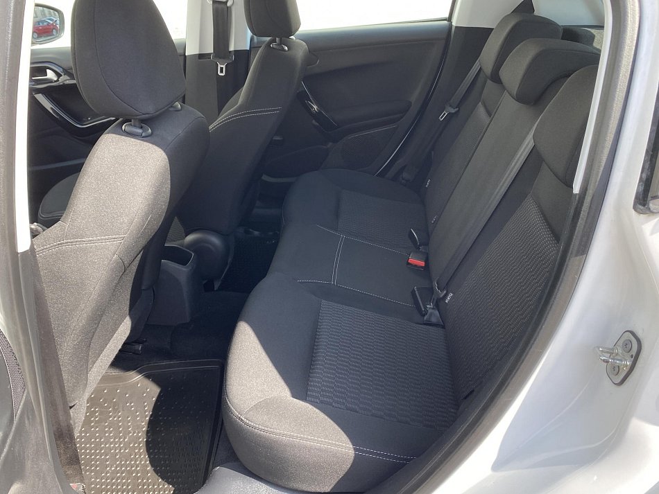 Peugeot 208 1.2VTi 