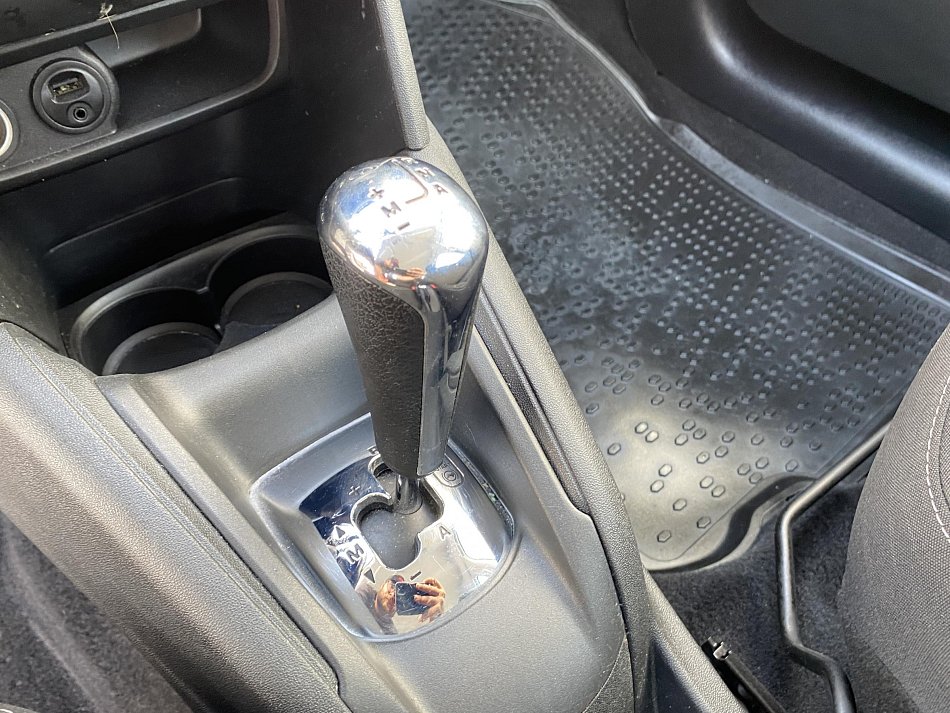 Peugeot 208 1.2VTi 