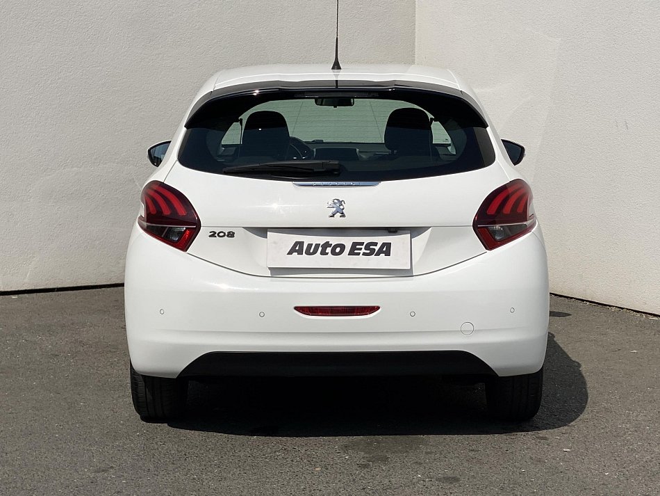 Peugeot 208 1.2VTi 