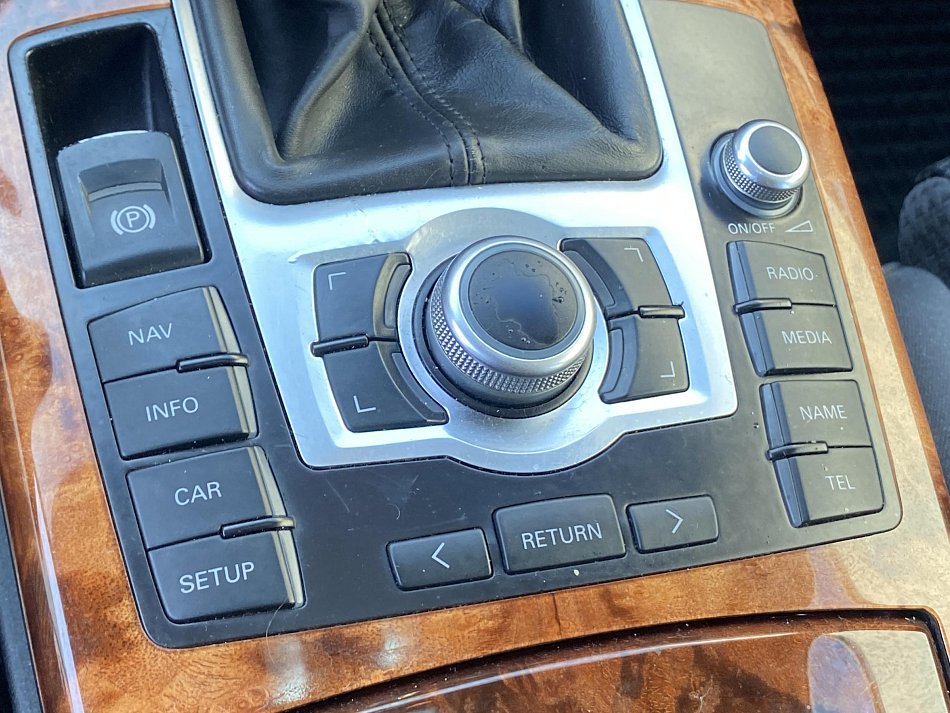 Audi A6 3.0 TDi  Quattro