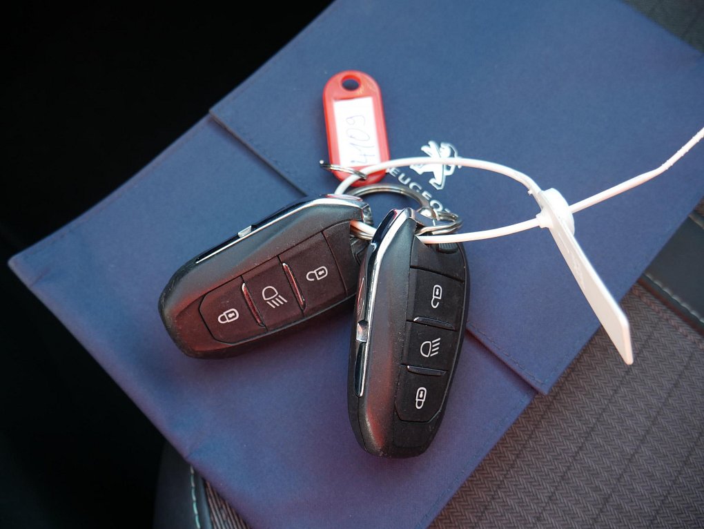 Peugeot 208 1.2PT Allure