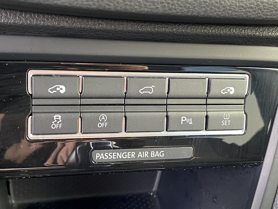 Volkswagen Sharan 2.0TDi 